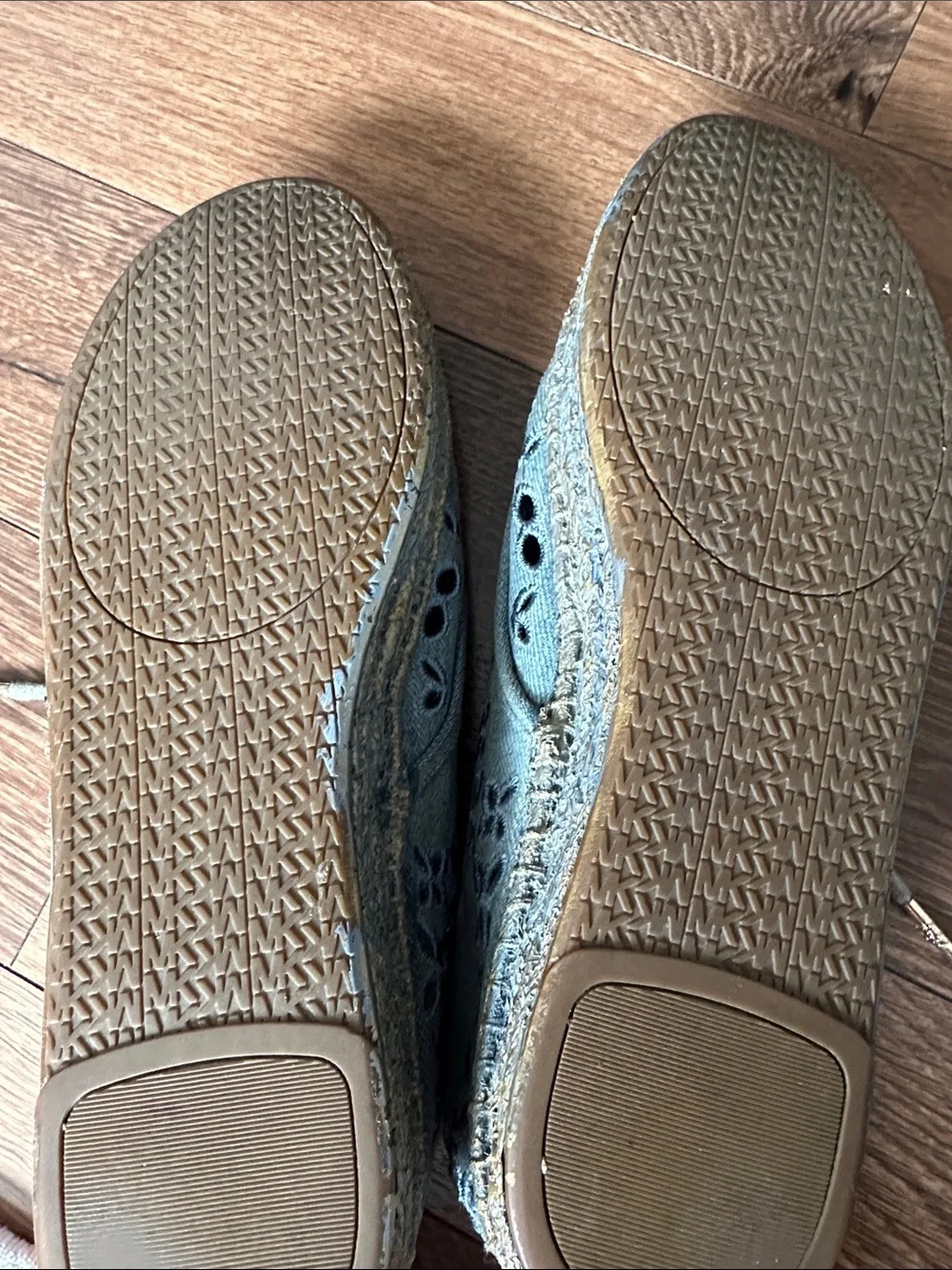 Michael Kors Darci Broderie Anglaise Denim Espadrilles Sneakers. 8M - Picture 7 of 9